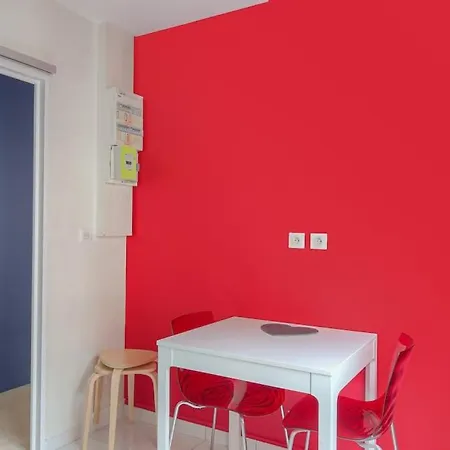 Fonctionnel Et Bien Situe, Coeur 6eme Apartment *